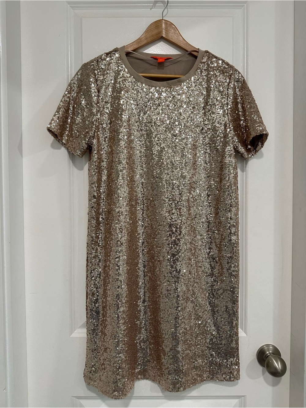 Joe Fresh Champagne Sequin Mini Shift Tee Shirt Dress Women’s Size Small - Picture 1 of 9